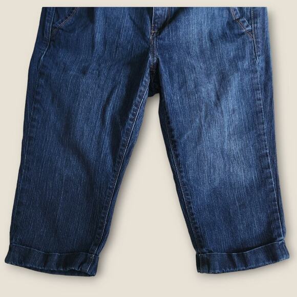 Old Navy Women's Classic Mid-rise Darkwash Denim Capris Flap Pockets Size 12Reg - Picture 5 of 7